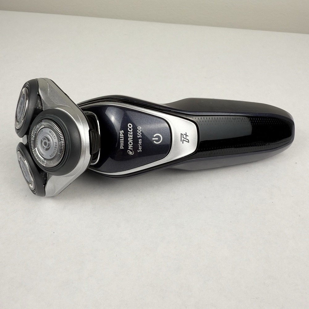 Philips Norelco Series 5000 Shaver Cordless With Charger Working Pre-Owned